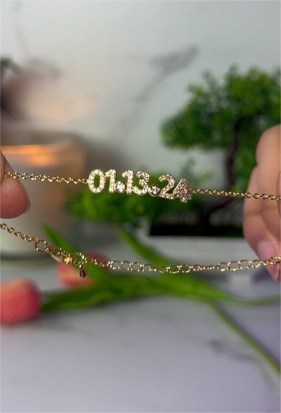 Date Bracelet