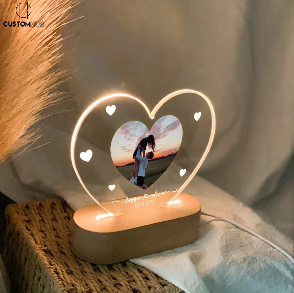 Customized heart-shaped couple photo night light