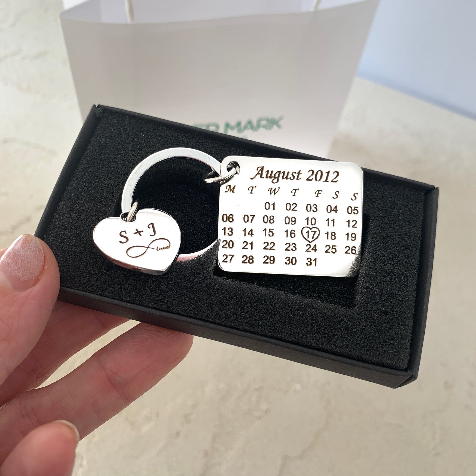 Personalized Calendar Key chain, Couples gift,