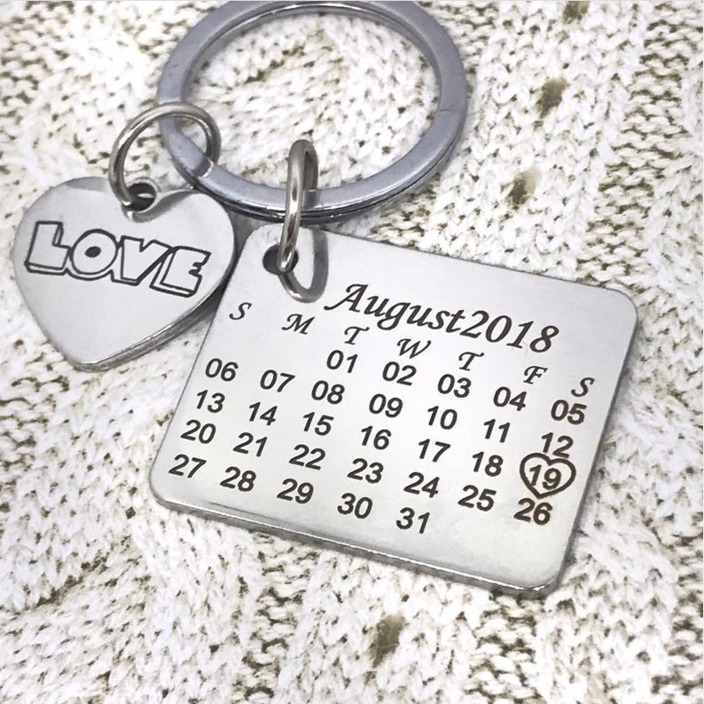 Personalized Calendar Key chain, Couples gift,